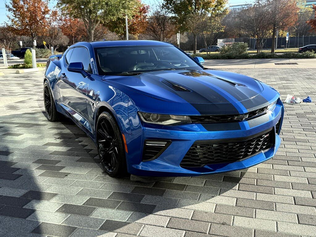 2017 Chevrolet Camaro 2SS Coupe RWD