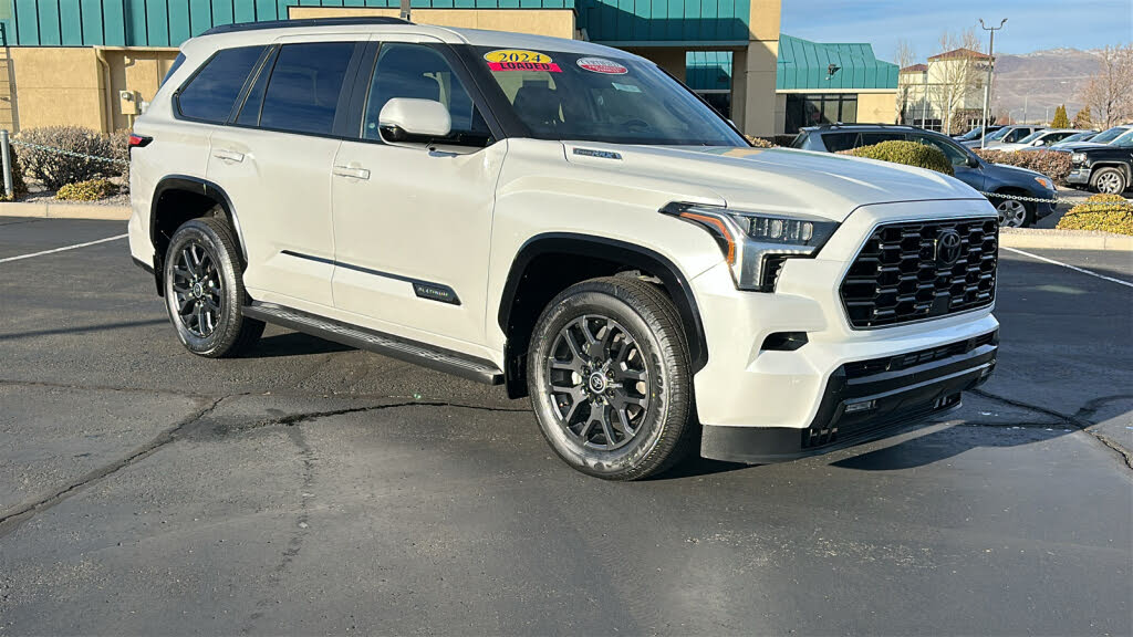 2024 Toyota Sequoia Platinum 4WD