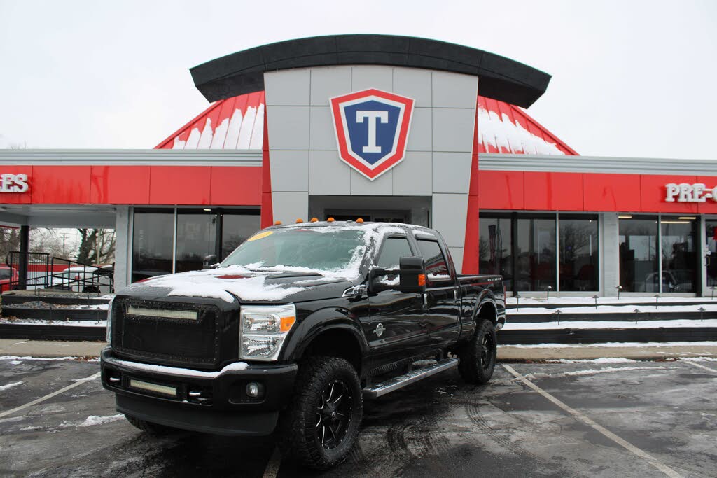 2013 Ford F-350 Super Duty Platinum Crew Cab 4WD