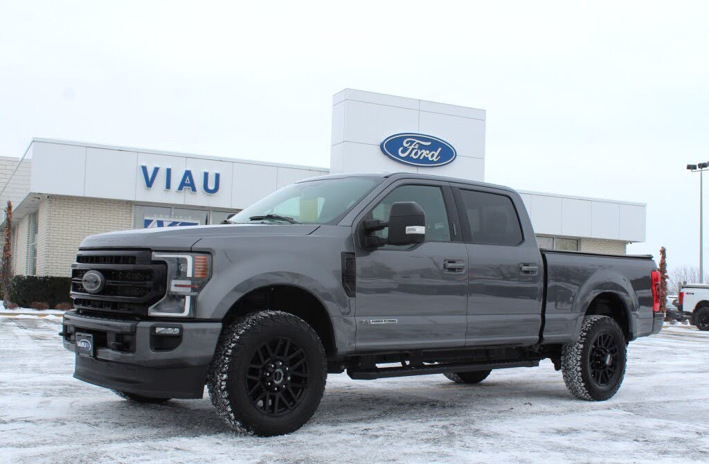 2022 Ford F-250 Super Duty Lariat Crew Cab 4WD