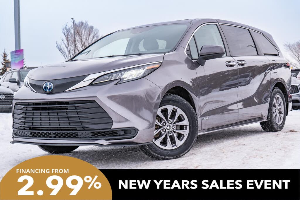 2021 Toyota Sienna XLE 7-Passenger AWD