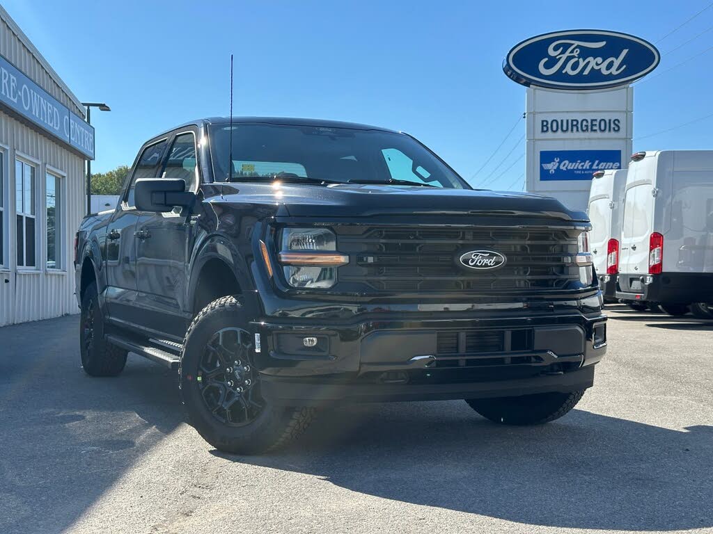 Ford F-150 XLT SuperCrew 4WD 2025
