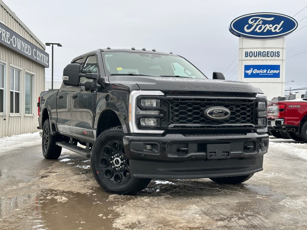 Ford F-350 Super Duty Lariat Crew Cab 4WD 2026