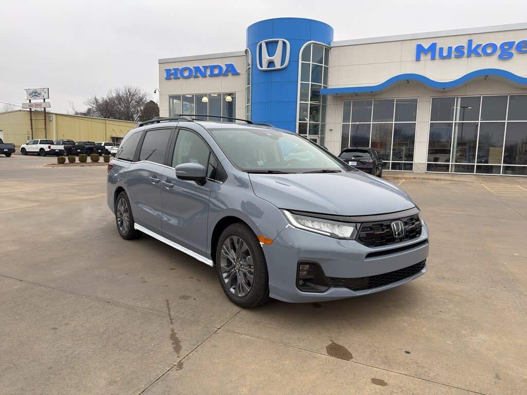 2026 Honda Odyssey Touring FWD