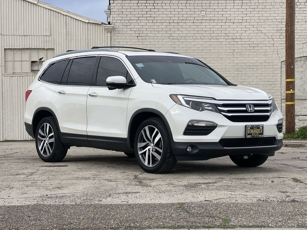 2018 Honda Pilot Touring AWD