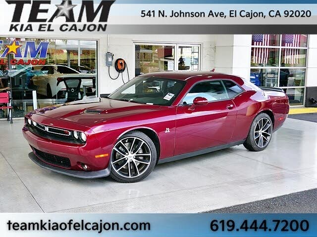2017 Dodge Challenger R/T Scat Pack RWD