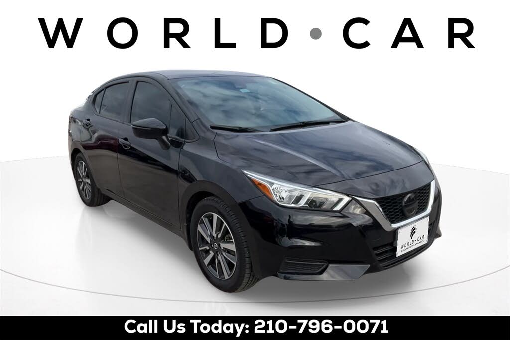 2021 Nissan Versa SV FWD