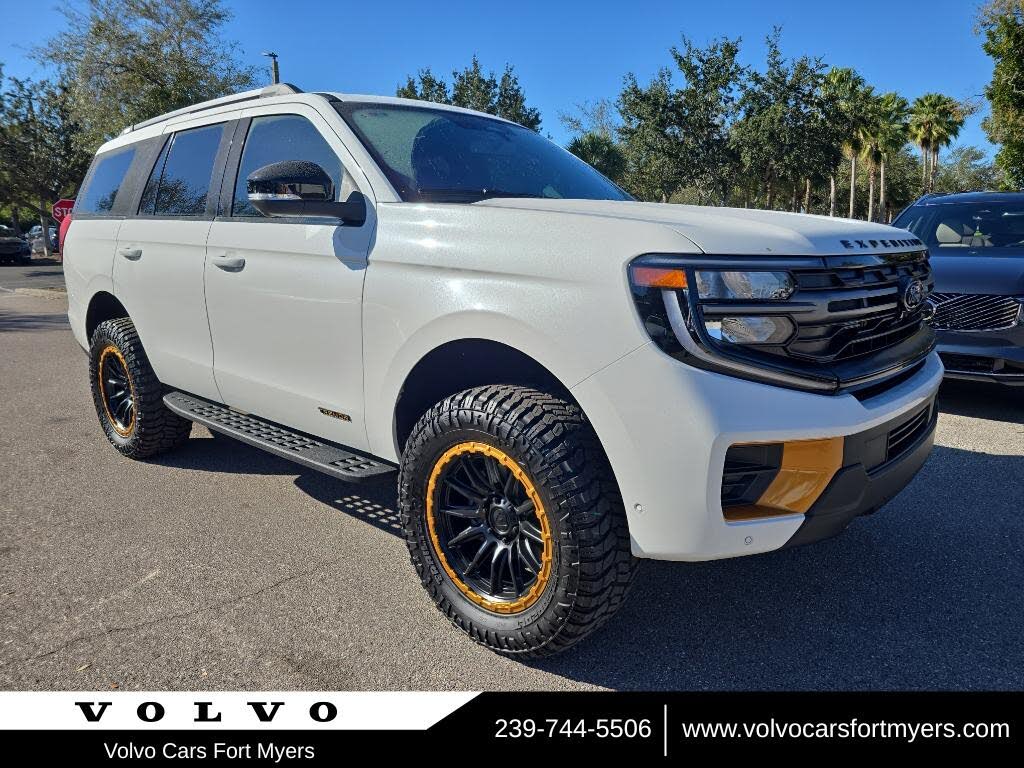 2025 Ford Expedition Tremor 4WD