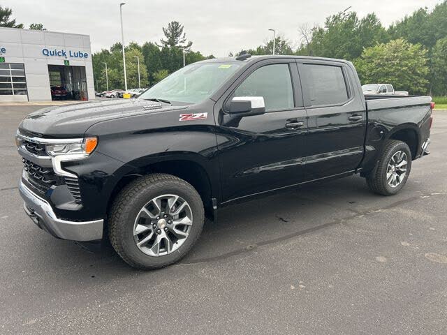 2025 Chevrolet Silverado 1500 LT Crew Cab 4WD