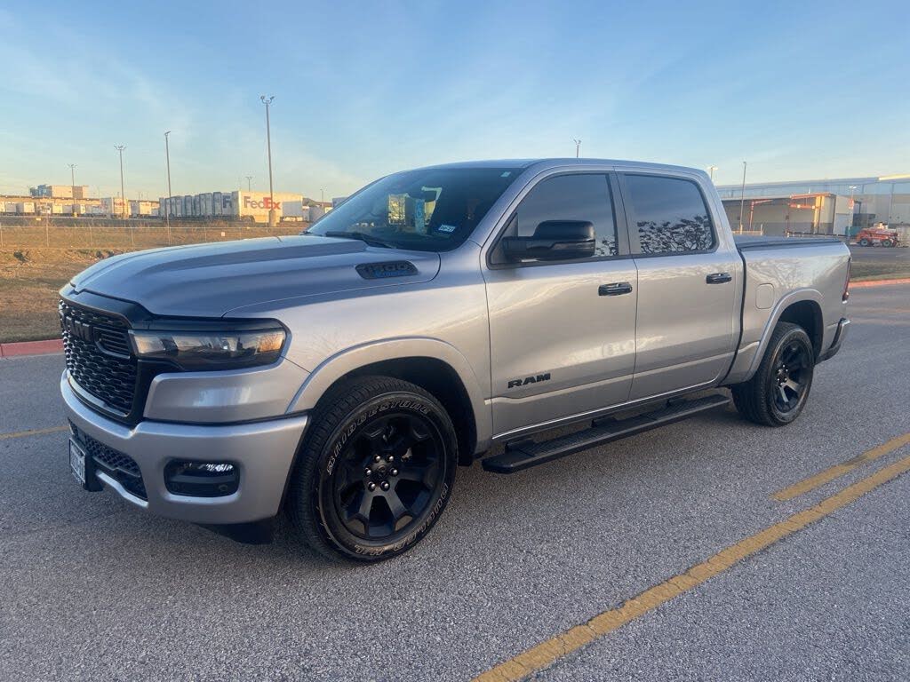 2025 RAM 1500 Big Horn Crew Cab RWD