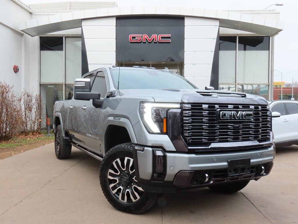 2024 GMC Sierra 2500HD Denali Ultimate Crew Cab 4WD