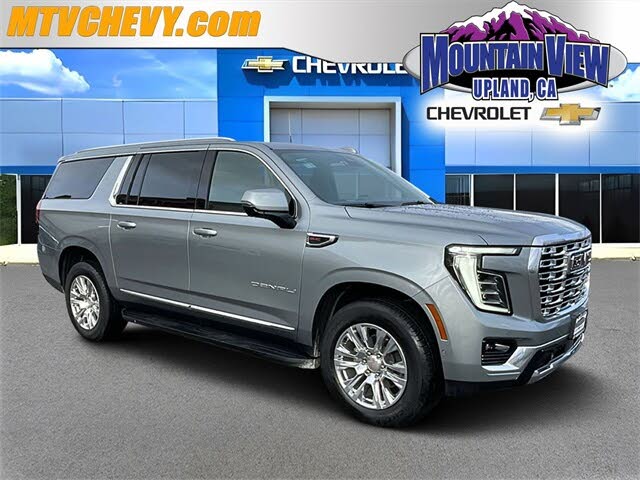 2025 GMC Yukon XL Denali 4WD