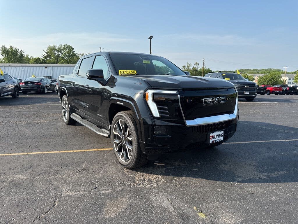 2025 GMC Sierra EV Denali Crew Cab (Max Range) e4WD
