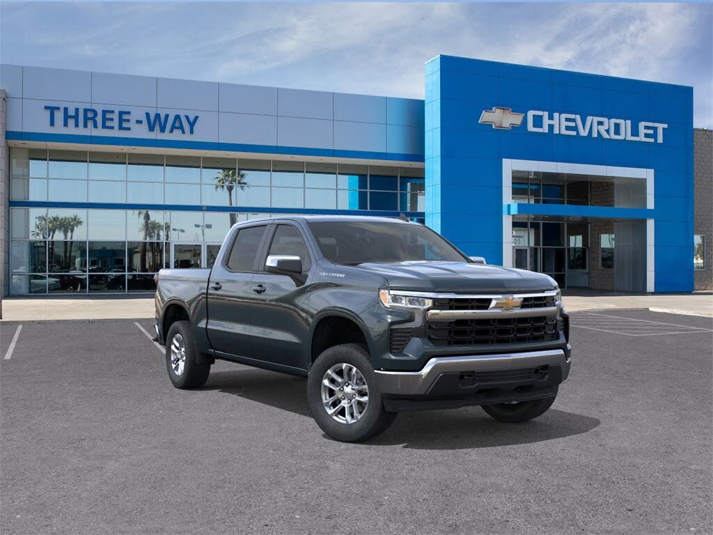 2026 Chevrolet Silverado 1500 LT Crew Cab 4WD