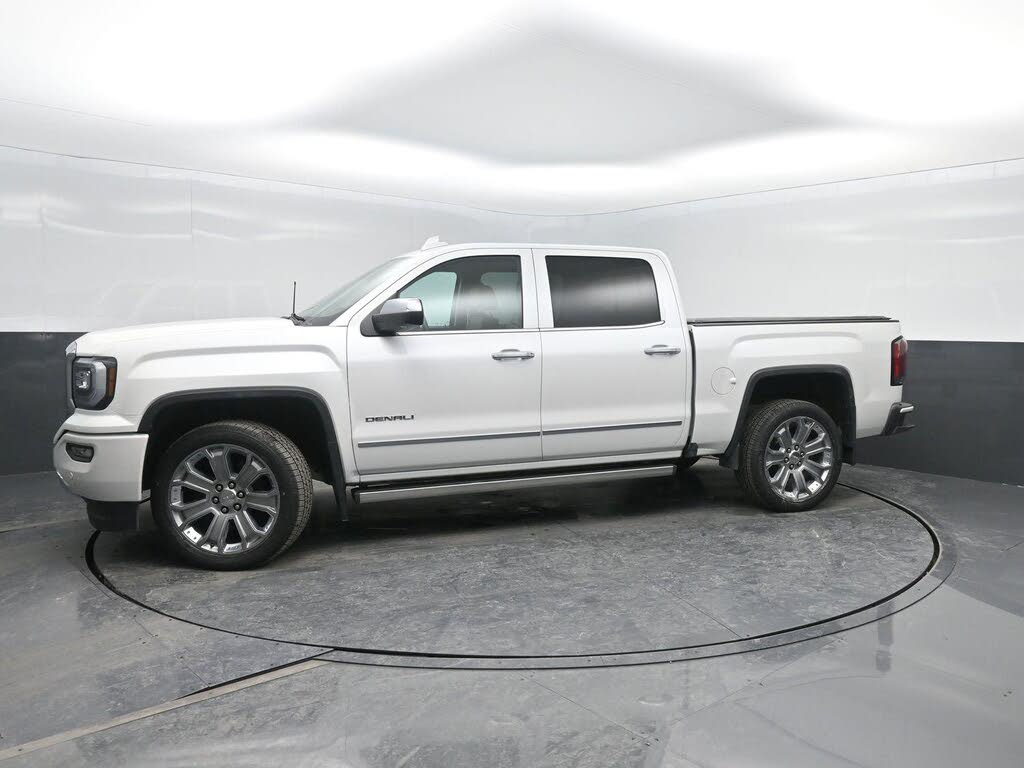 2018 GMC Sierra 1500 Denali Crew Cab 4WD