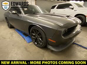 Dodge Challenger R/T RWD