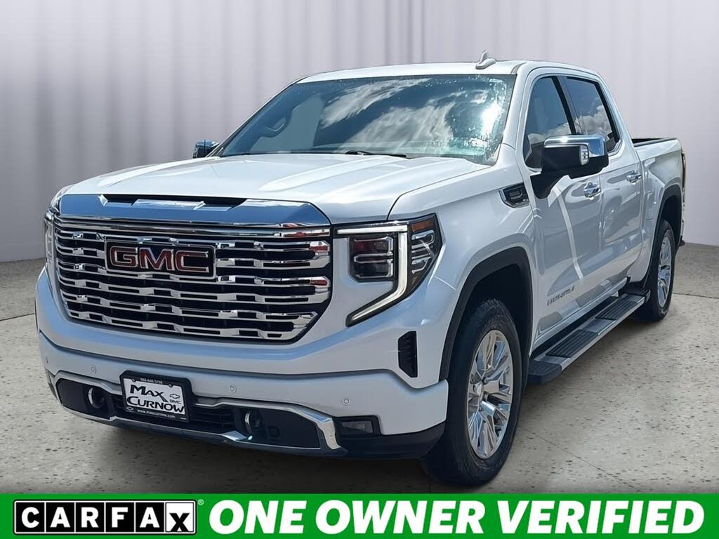 2022 GMC Sierra 1500 Denali Crew Cab 4WD