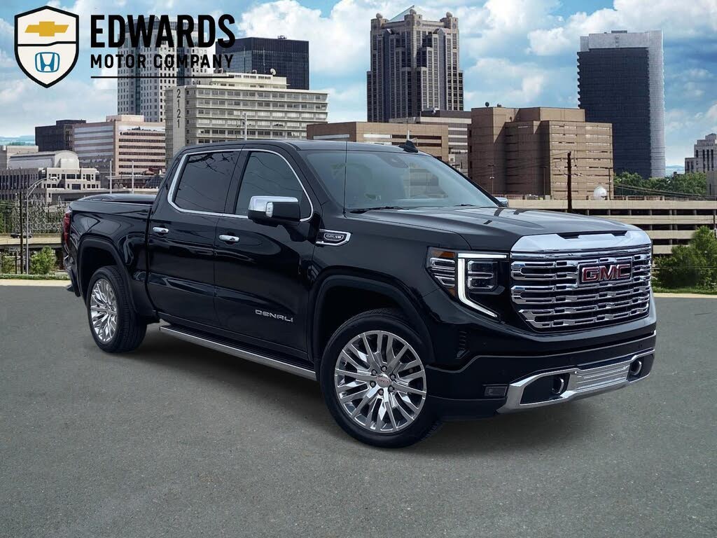 2022 GMC Sierra 1500 Denali Crew Cab 4WD