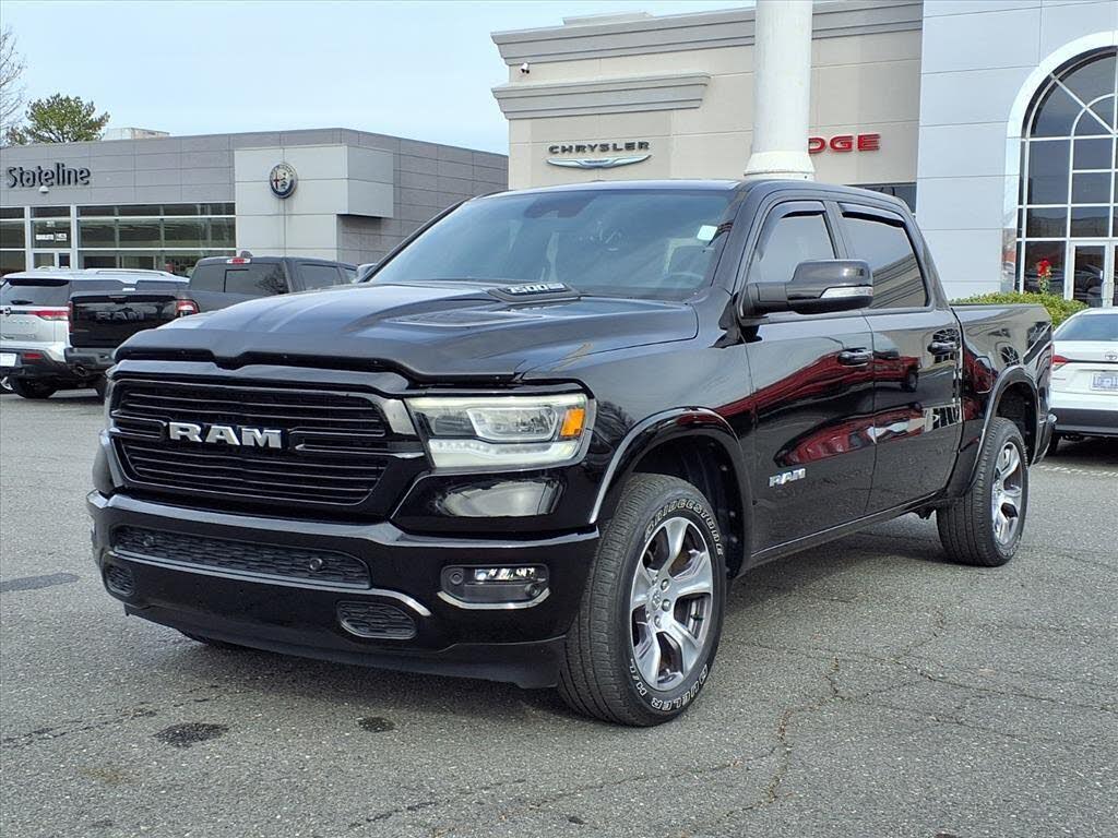 2022 RAM 1500 Laramie Crew Cab 4WD