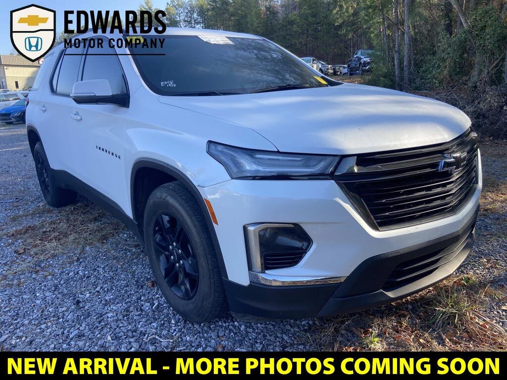 2023 Chevrolet Traverse LT Cloth FWD