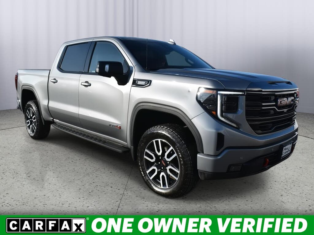 2024 GMC Sierra 1500 AT4 Crew Cab 4WD