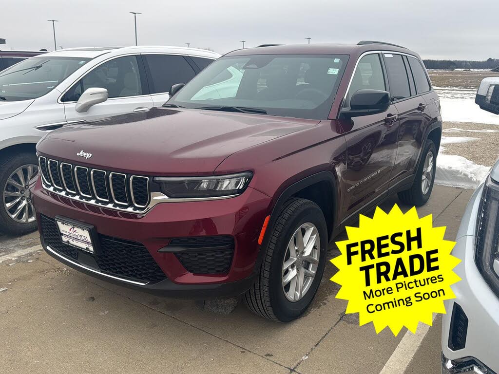 2024 Jeep Grand Cherokee Laredo X 4WD