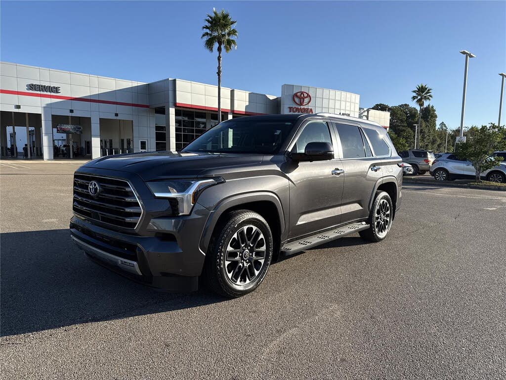 2024 Toyota Sequoia Capstone 4WD