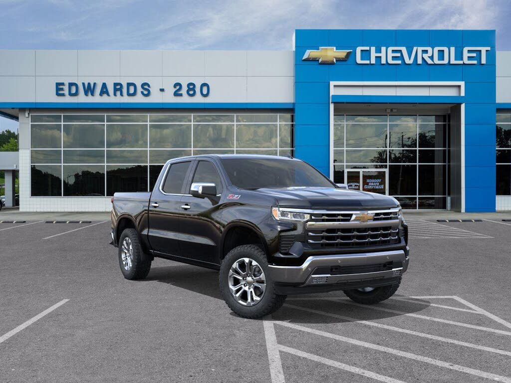 2026 Chevrolet Silverado 1500 LTZ Crew Cab 4WD