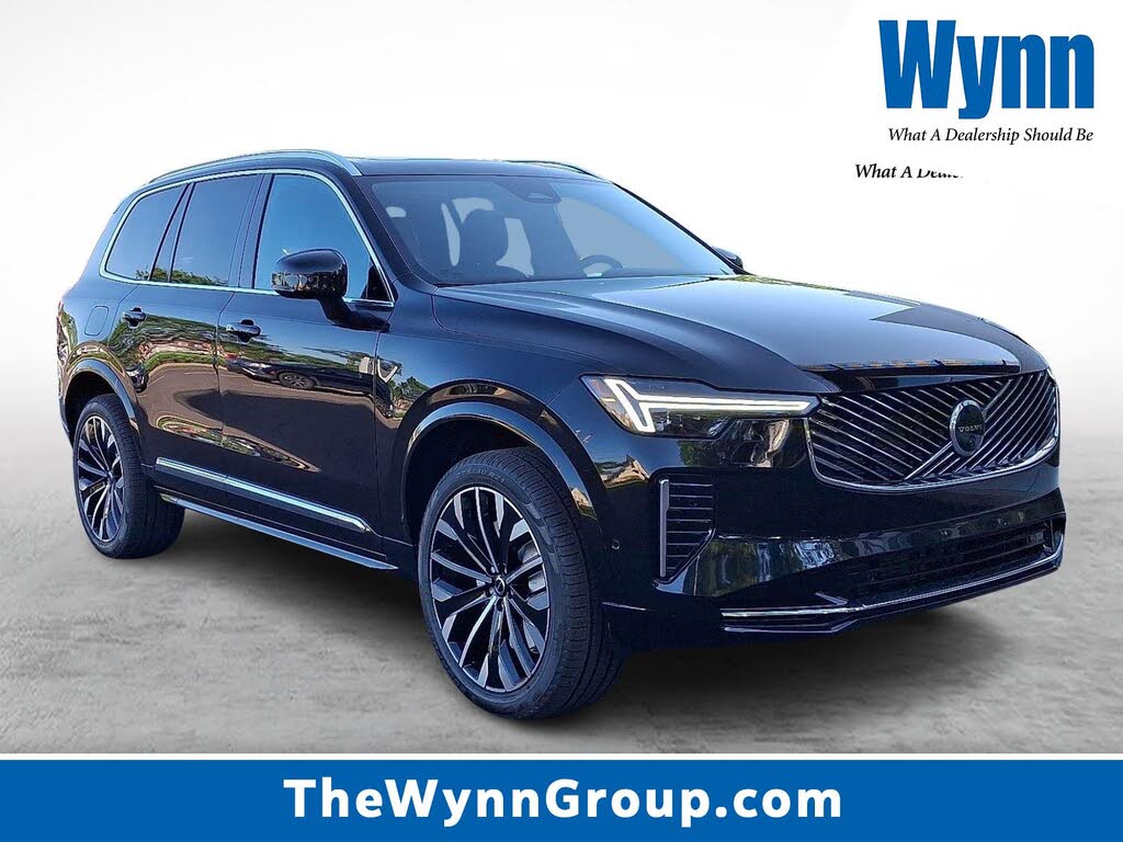 2026 Volvo XC90 B6 Plus 7-Passenger AWD
