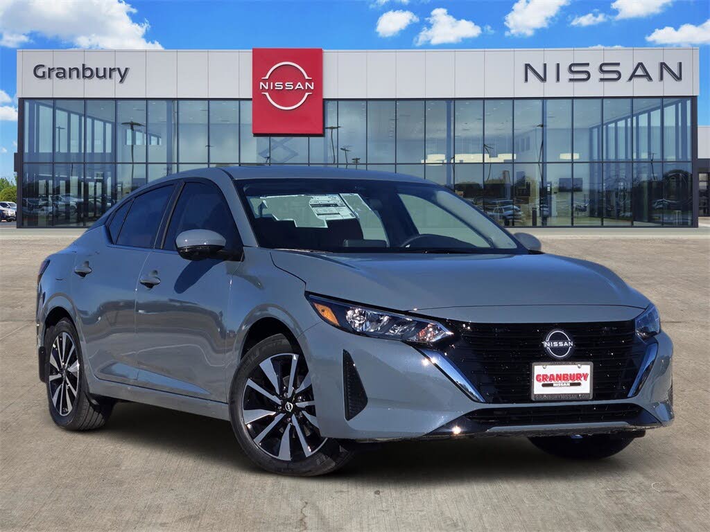 2025 Nissan Sentra SV FWD