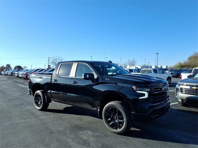2026 Chevrolet Silverado 1500 LT Trail Boss Crew Cab 4WD