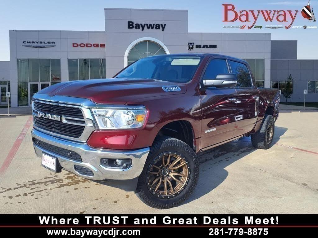 2019 RAM 1500 Big Horn Crew Cab RWD