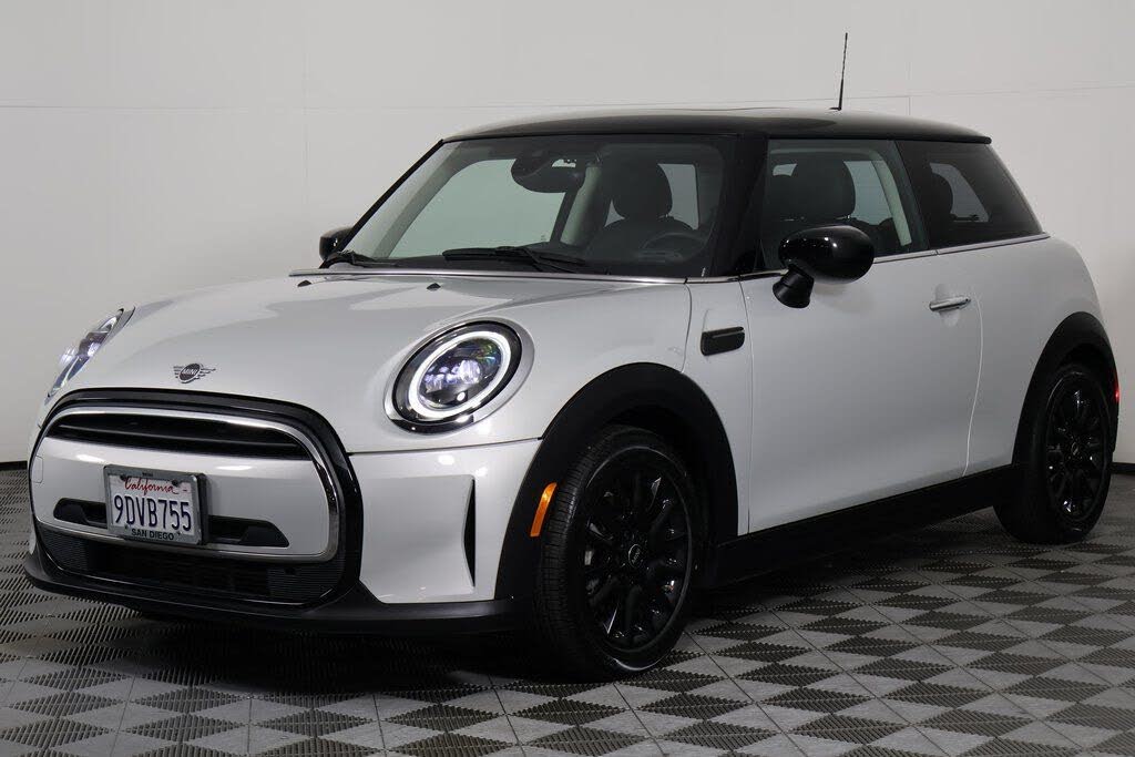 2023 MINI Cooper 3-Door Hatchback FWD