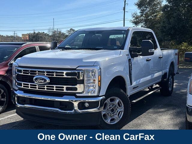 2025 Ford F-250 Super Duty XLT Crew Cab 4WD