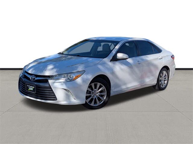 2016 Toyota Camry XLE