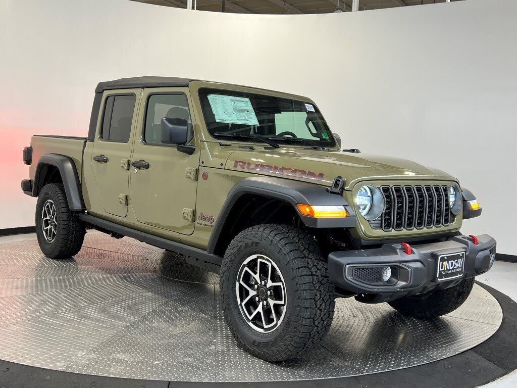 2026 Jeep Gladiator Rubicon Crew Cab 4WD