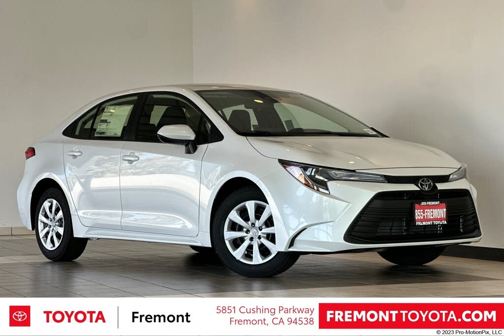 2026 Toyota Corolla LE FWD