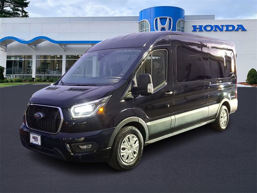 2023 Ford Transit Passenger 350 XLT Medium Roof LB RWD