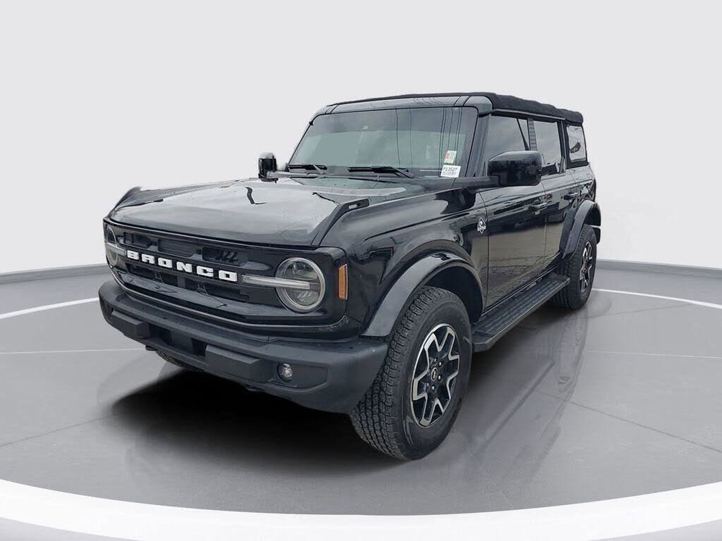 2022 Ford Bronco Outer Banks 4-Door 4WD