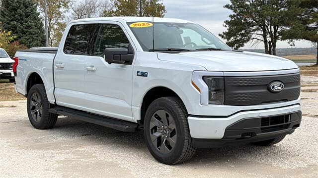2025 Ford F-150 Lightning Flash SuperCrew AWD
