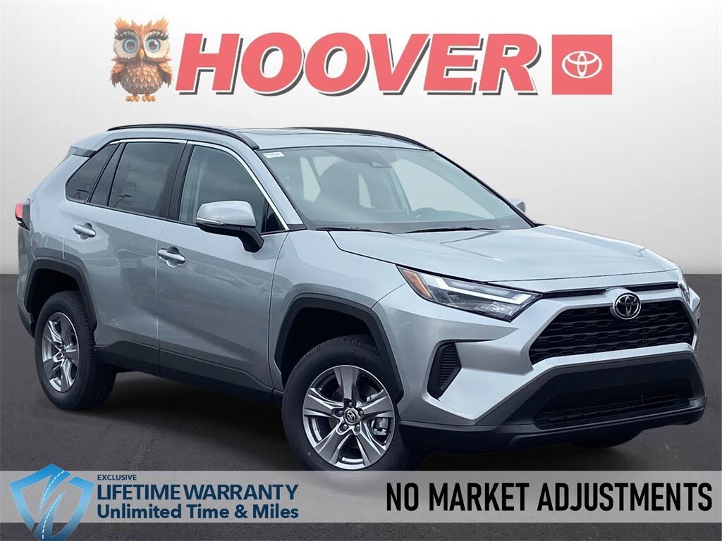 2025 Toyota RAV4 XLE FWD