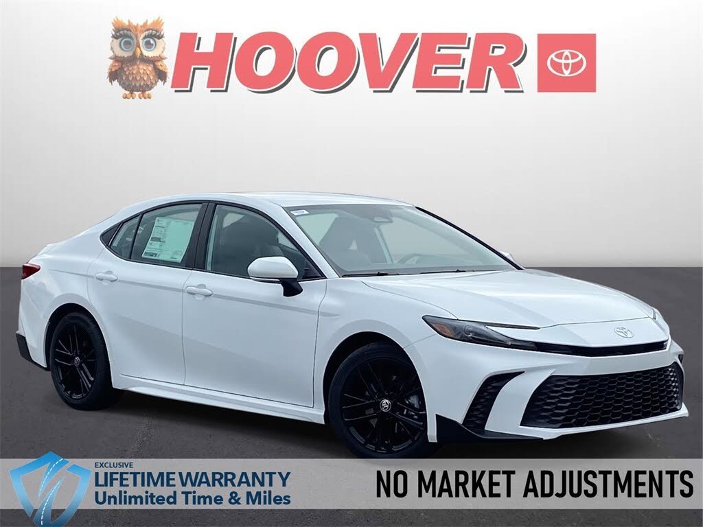 2026 Toyota Camry SE FWD