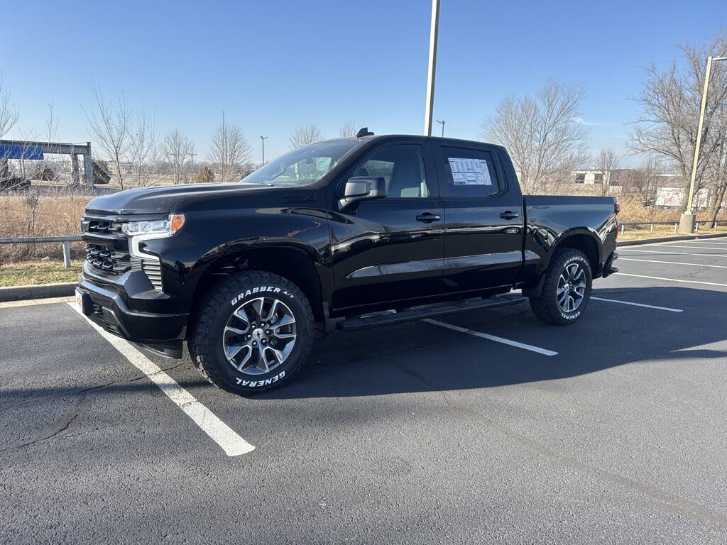 2026 Chevrolet Silverado 1500 RST Crew Cab 4WD