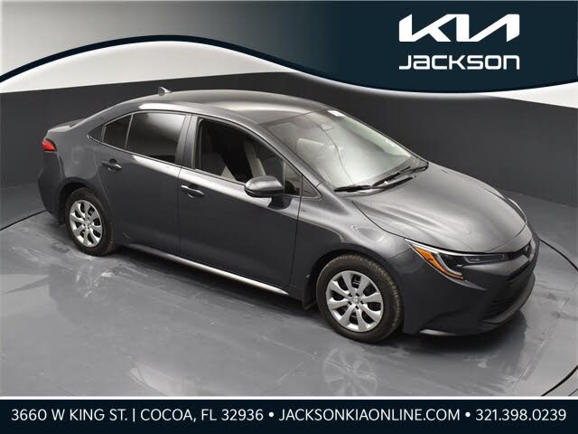 2025 Toyota Corolla LE FWD