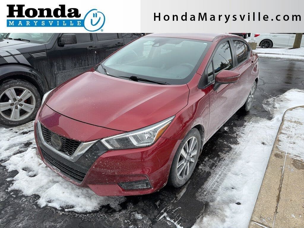 2020 Nissan Versa SV FWD