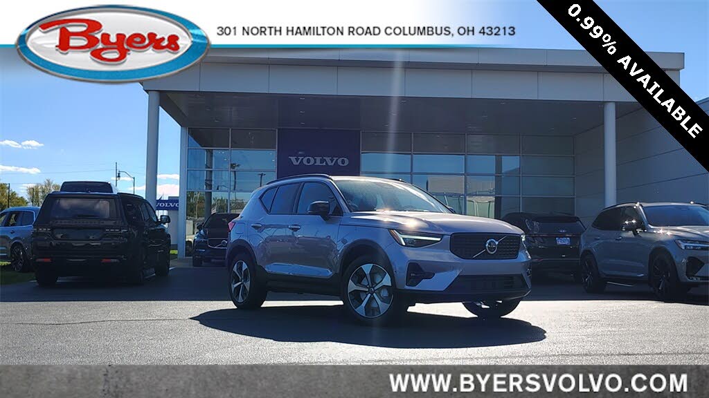 2026 Volvo XC40 B5 Plus AWD