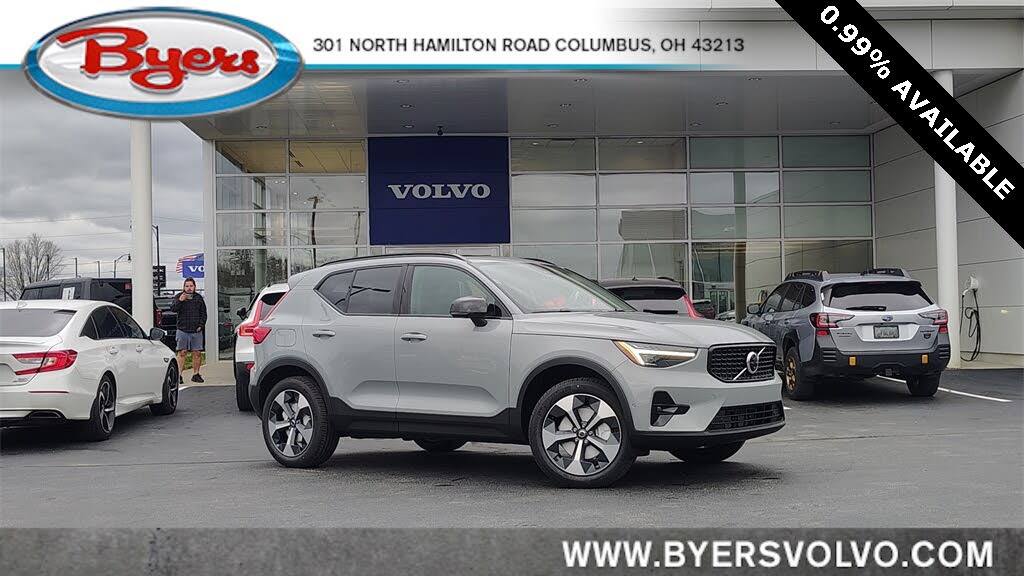 2026 Volvo XC40 B5 Plus AWD