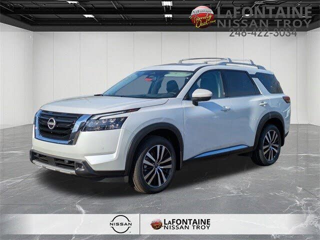 2025 Nissan Pathfinder Platinum 4WD