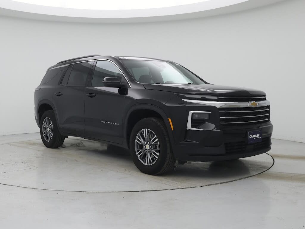 2025 Chevrolet Traverse LT FWD