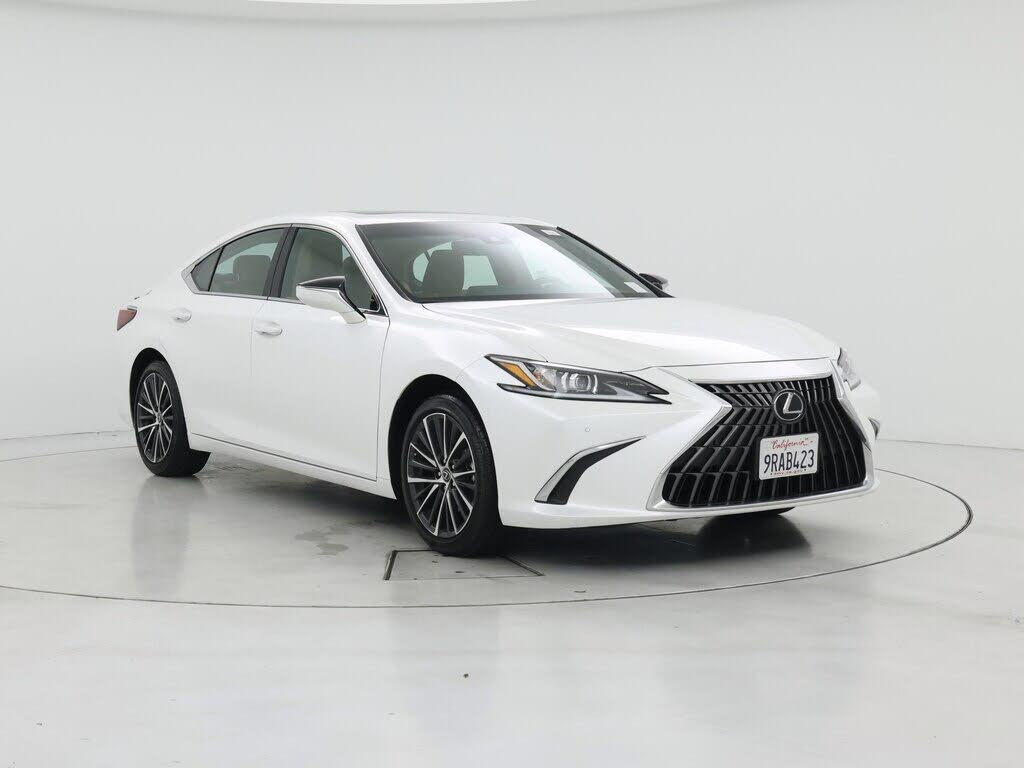 2025 Lexus ES Hybrid 300h FWD